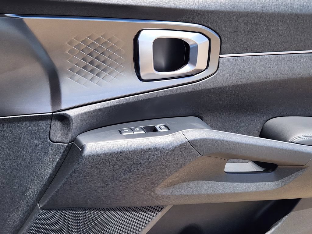 Certified 2023 Kia Sorento EX FWD image 14