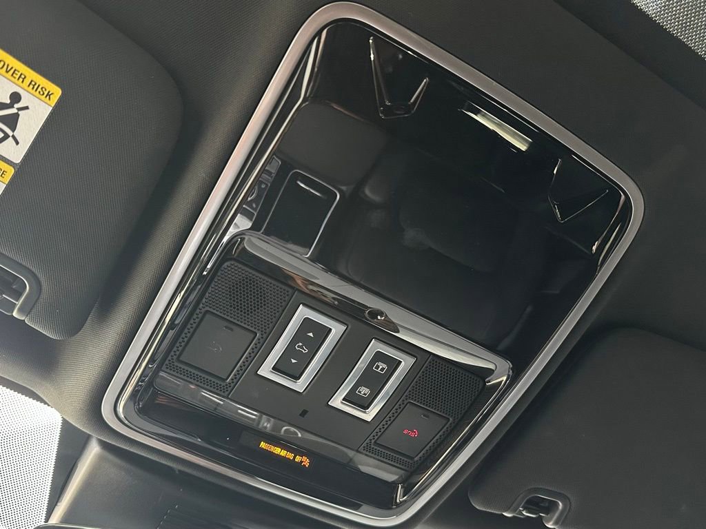 Used 2019 Land Rover Range Rover HSE image 50