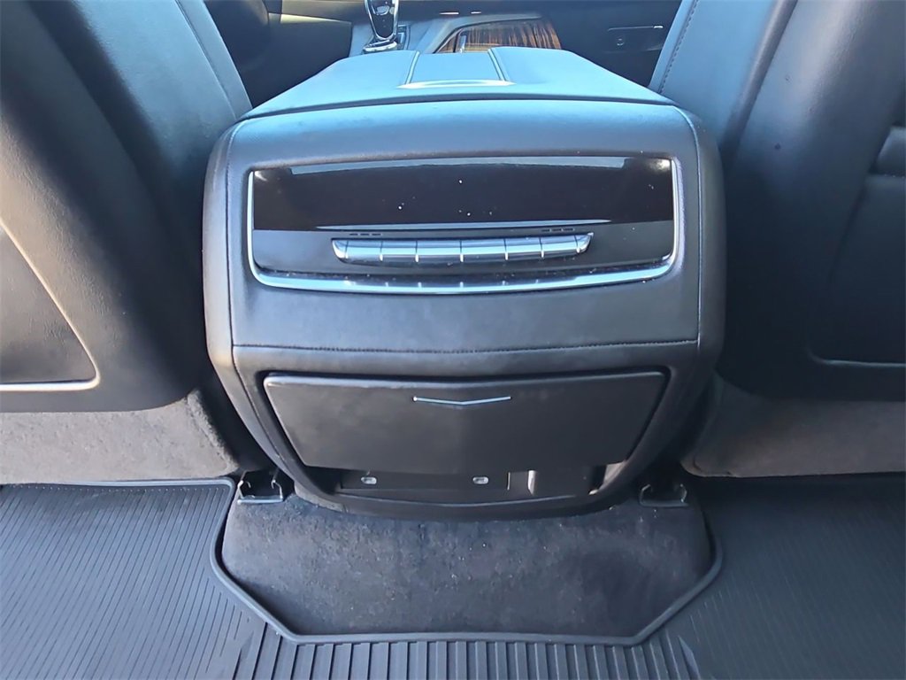 Certified 2023 Cadillac Escalade Premium Luxury image 22