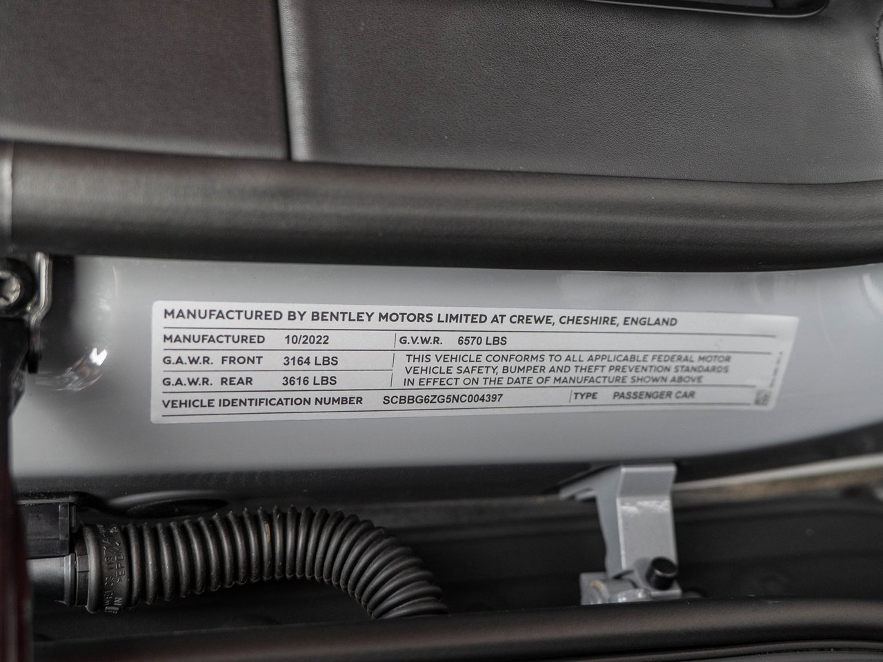 Used 2022 Bentley Flying Spur V8 image 49