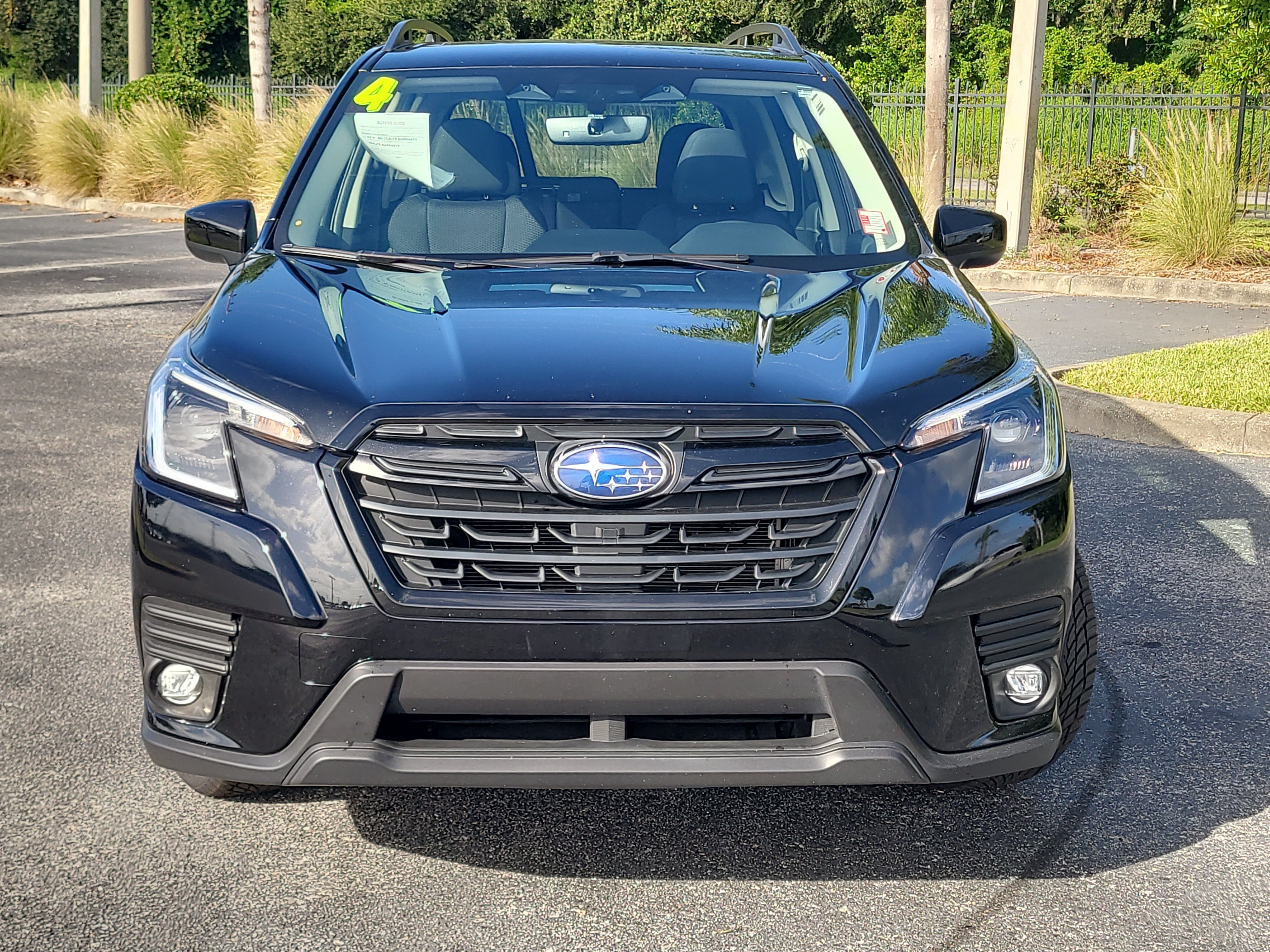 Used 2024 Subaru Forester Premium AWD/4WD image 2