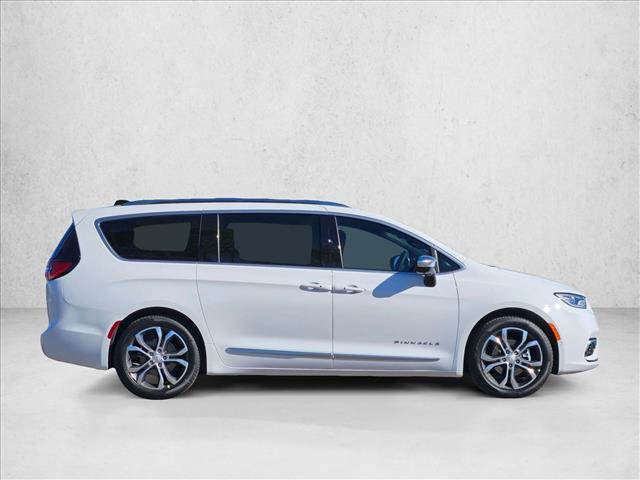 New 2026 Chrysler Pacifica Pinnacle FWD image 5