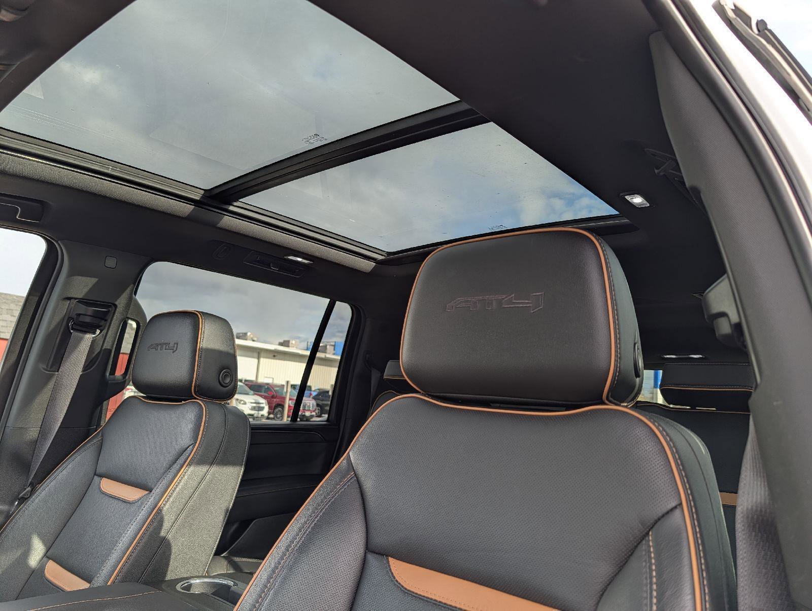 Certified 2023 GMC Yukon XL AT4 w/ AT4 Premium Package AWD/4WD image 15