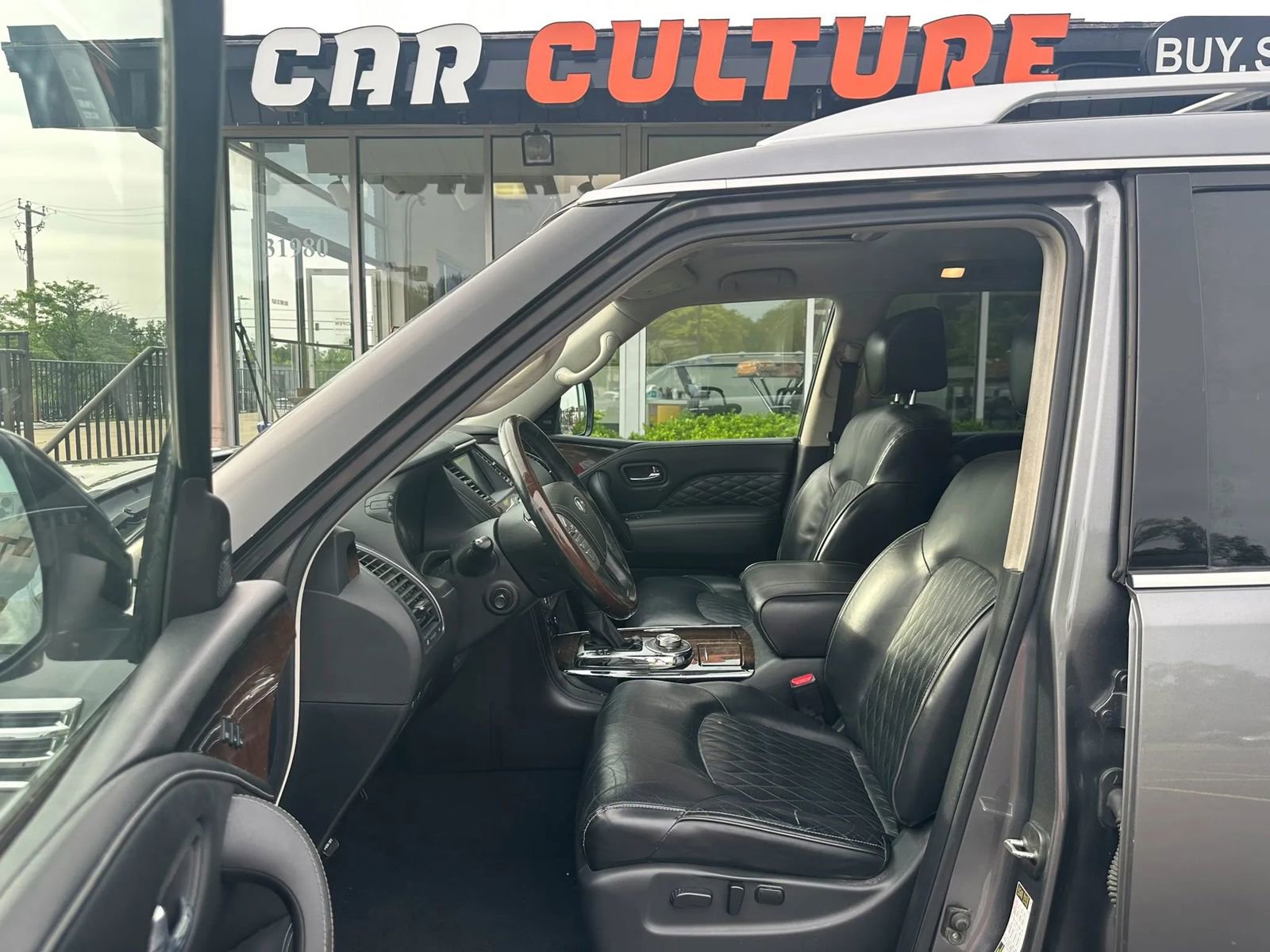 Used 2019 INFINITI QX80 Luxe w/ Proactive Package AWD/4WD image 8