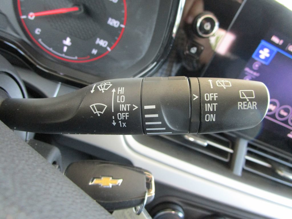 Used 2024 Chevrolet Trax RS FWD image 26