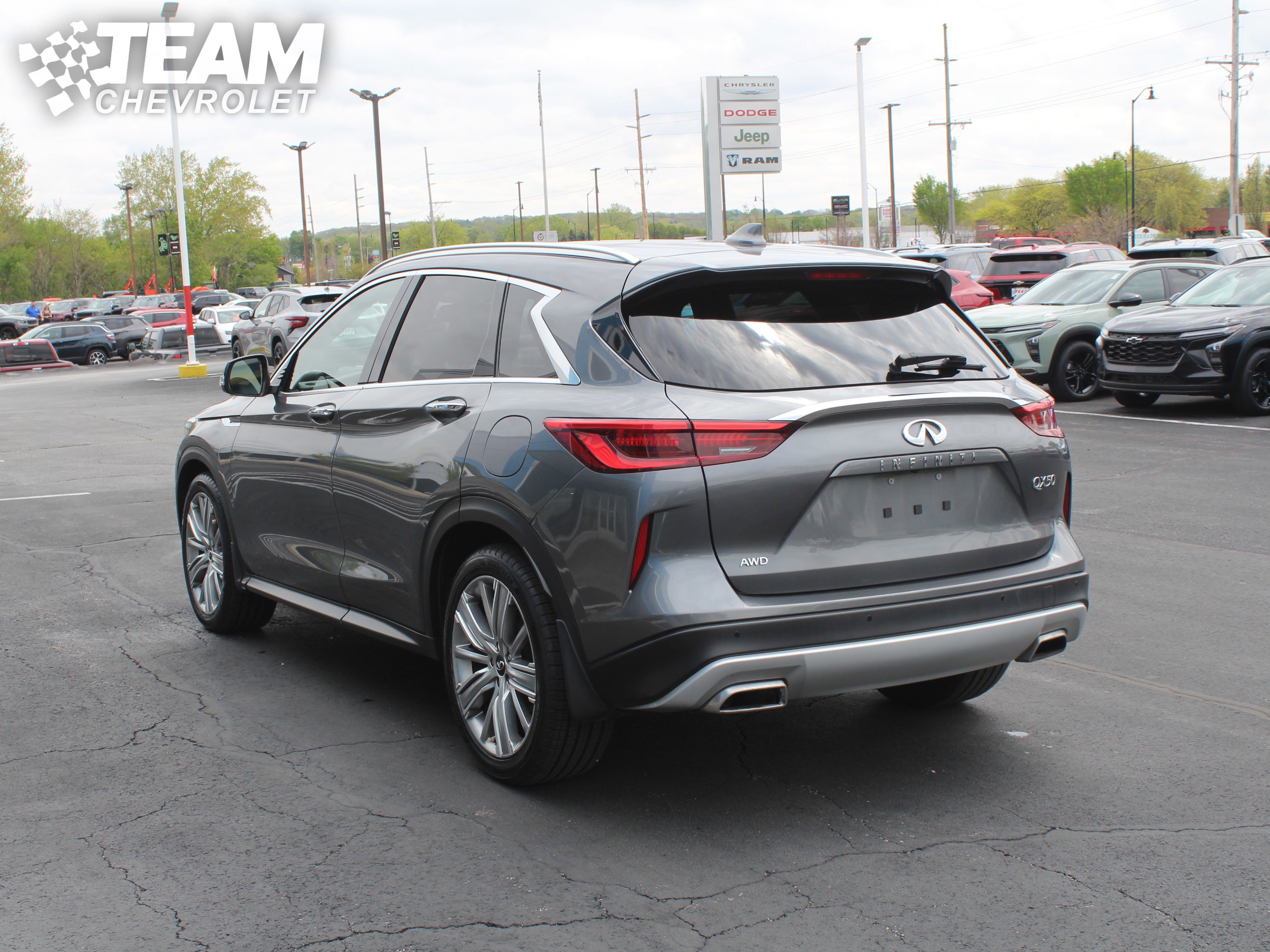 Used 2022 INFINITI QX50 Sensory AWD/4WD image 6