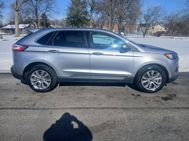 Used 2024 Ford Edge Titanium image 10