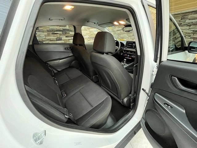 Used 2023 Hyundai Kona SEL w/ Cargo Package AWD/4WD image 39