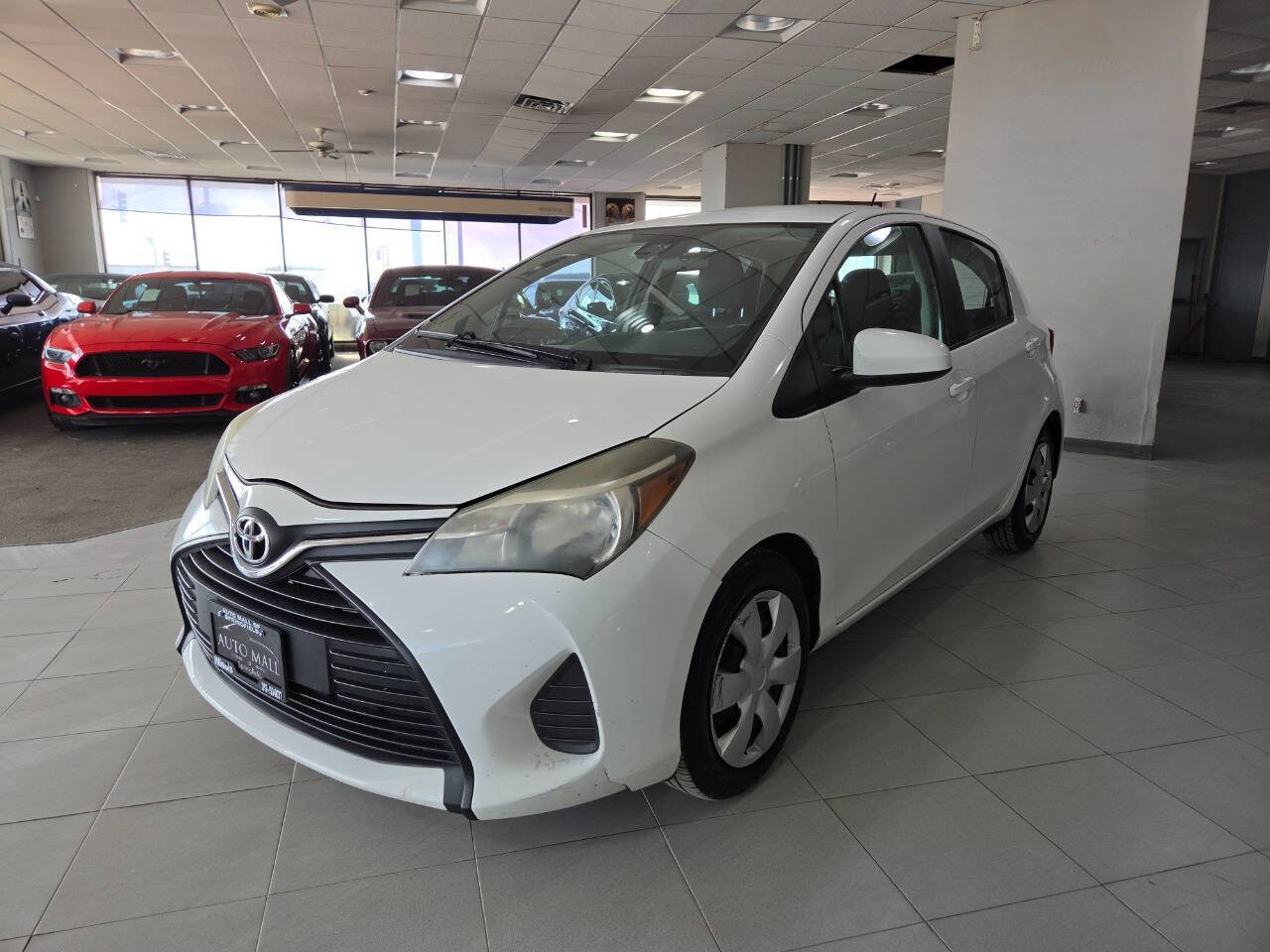 Used 2017 Toyota Yaris L FWD image 3