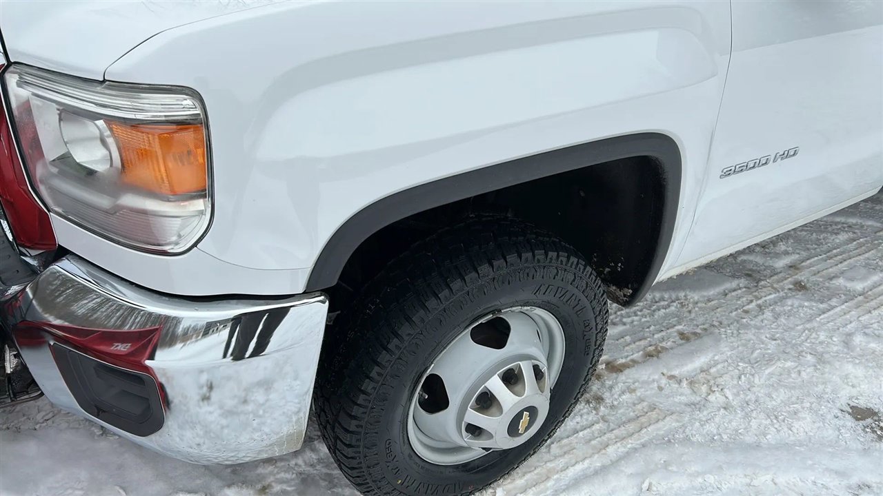 Used 2015 GMC Sierra 3500 4x4 Regular Cab w/ Sierra Convenience Package image 25