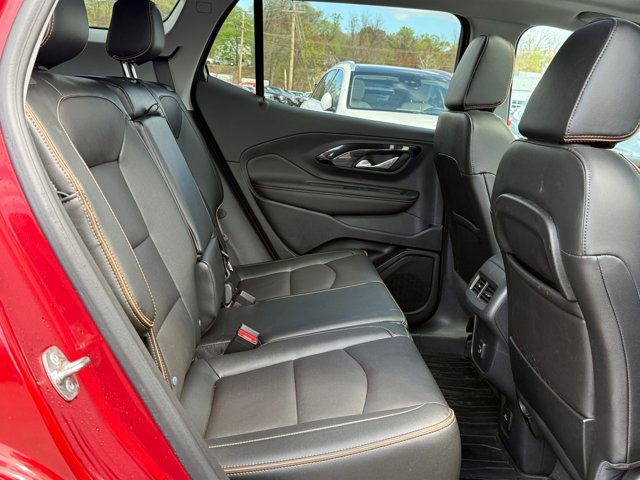 Used 2024 GMC Terrain AT4 w/ Tech Package AWD/4WD image 26