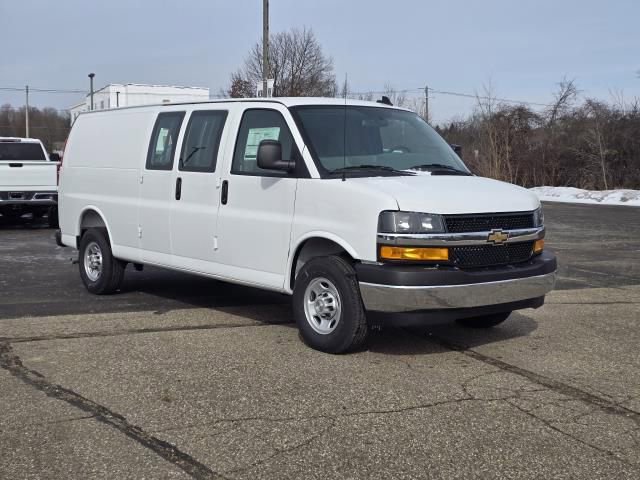 New 2025 Chevrolet Express 2500 Work Van w/ Driver Convenience Package image 2