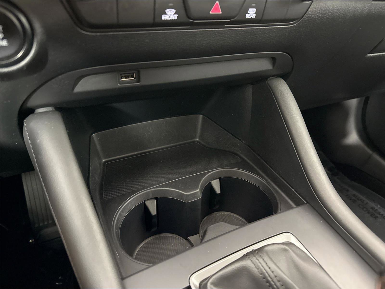 Used 2020 MAZDA MAZDA3 4DR FWD image 25