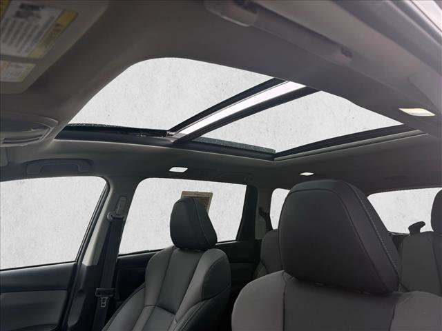 Used 2024 Subaru Ascent Onyx Edition AWD/4WD image 15