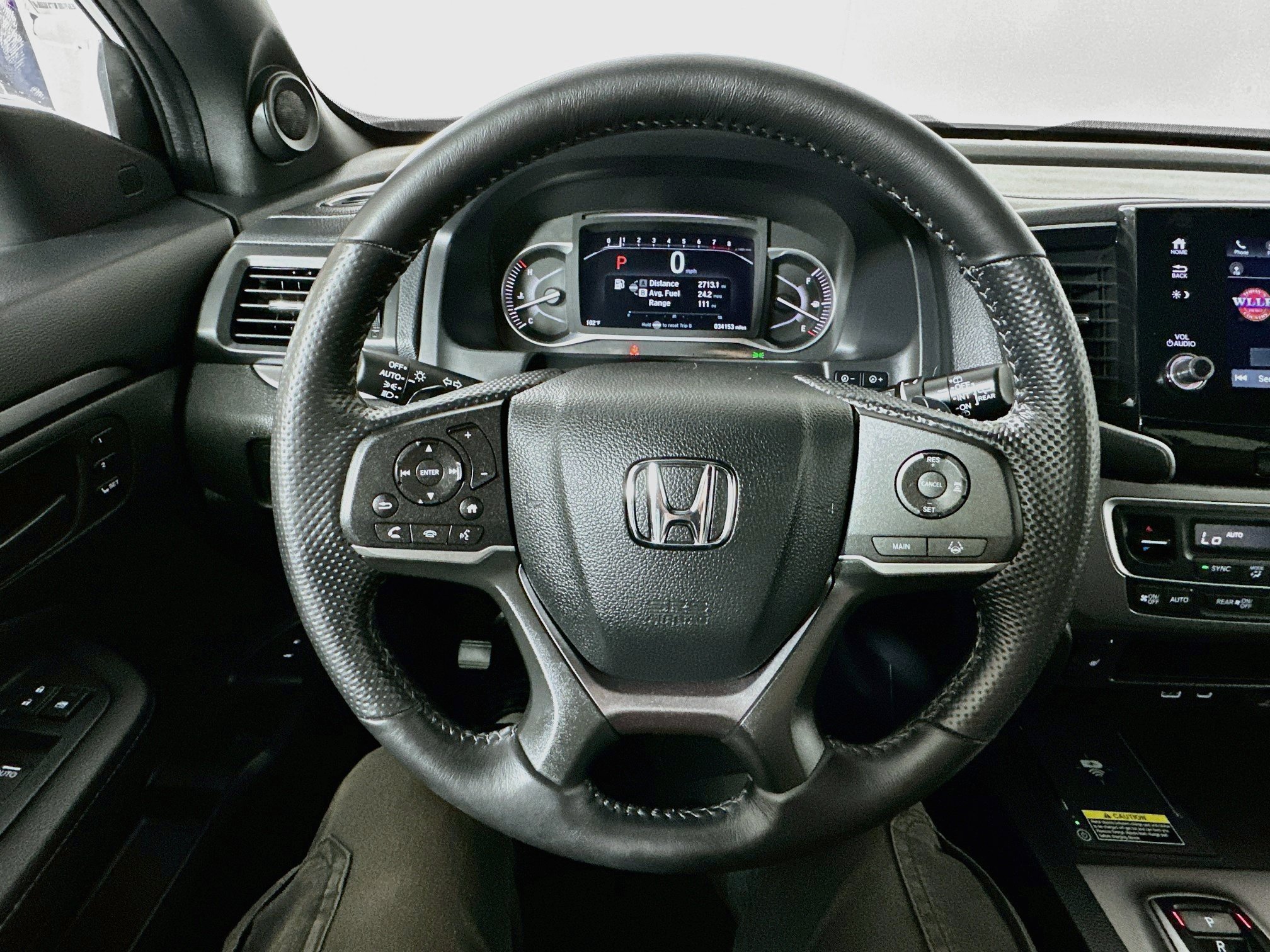 Used 2024 Honda Passport EX-L image 11