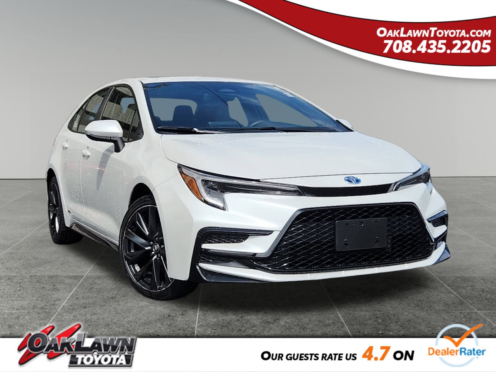 Certified 2024 Toyota Corolla SE w/ SE Package image 1