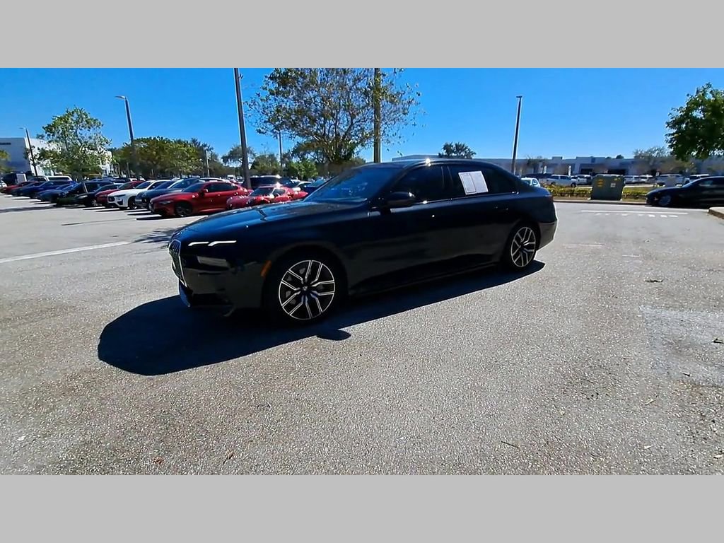 Used 2024 BMW 750e xDrive image 44