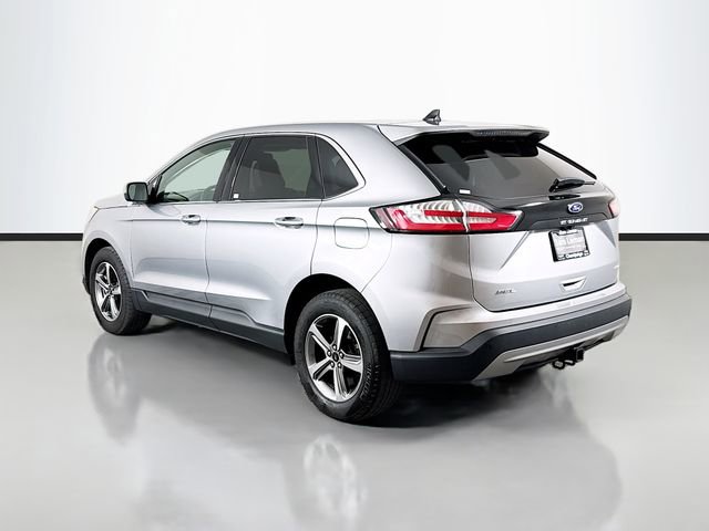 Used 2024 Ford Edge SEL w/ Convenience Package image 5