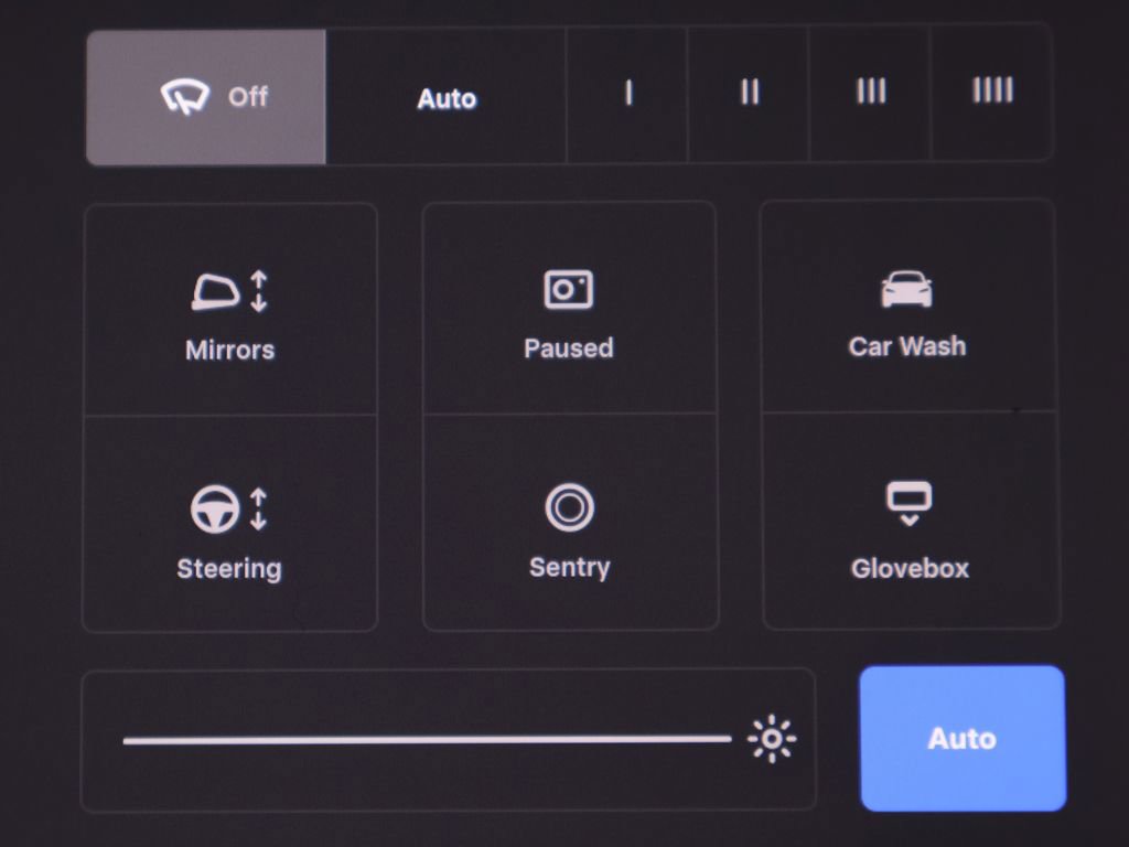 Used 2023 Tesla Model 3 Standard Range image 47