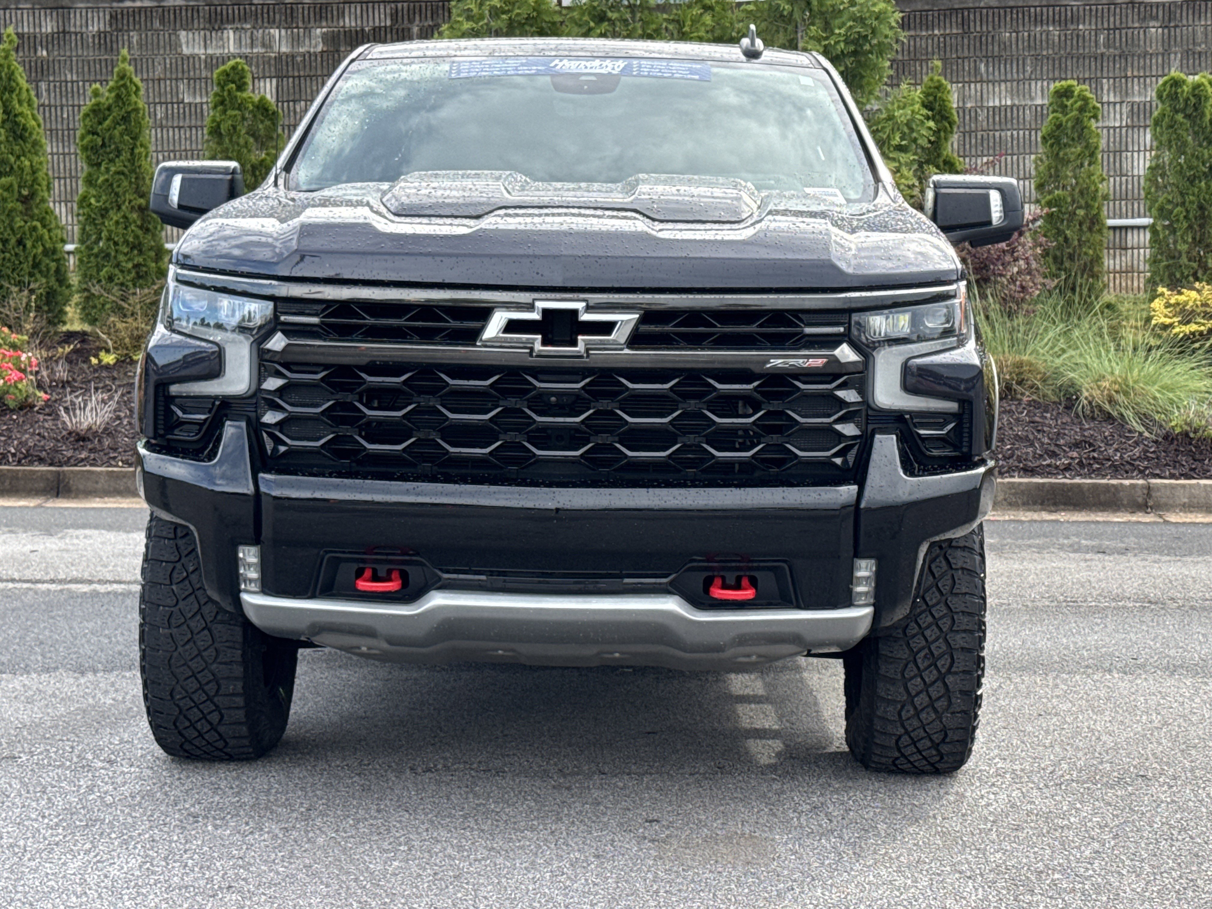 Used 2023 Chevrolet Silverado 1500 ZR2 w/ Technology Package AWD/4WD image 3