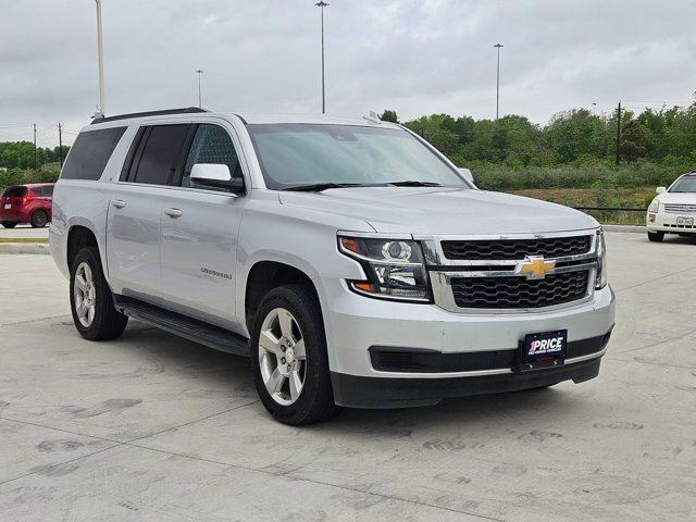 Used 2020 Chevrolet Suburban LT w/ Max Trailering Package image 3