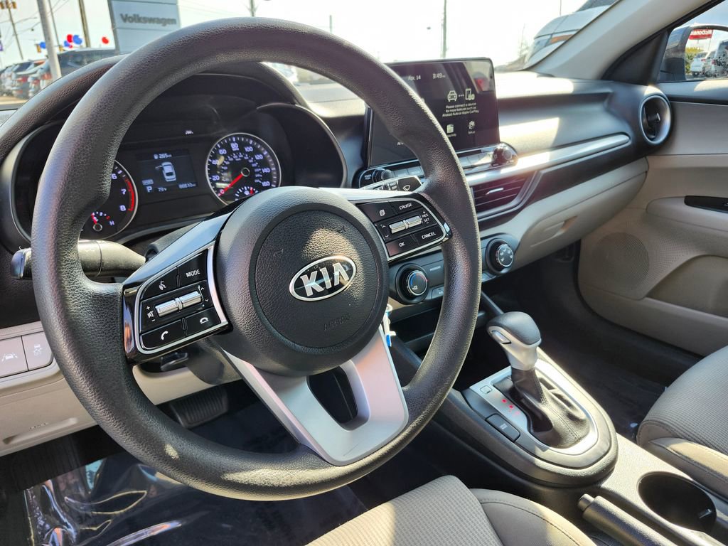 Used 2021 Kia Forte LXS FWD image 6