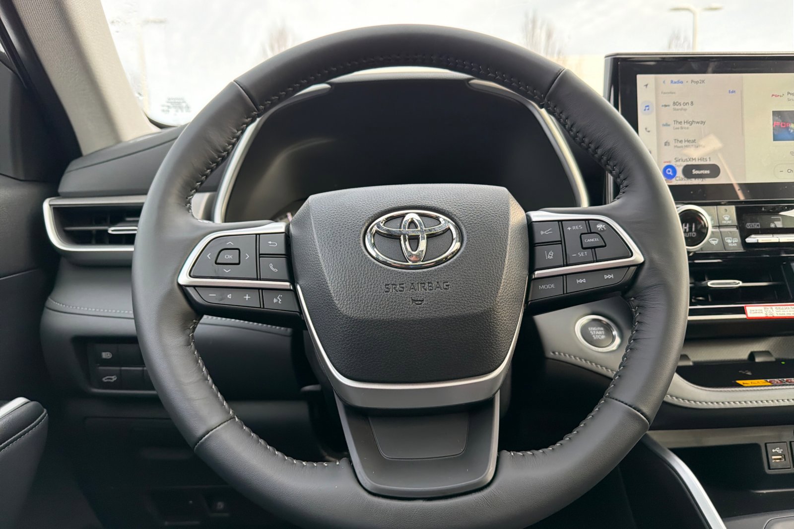 New 2026 Toyota Highlander XLE image 21