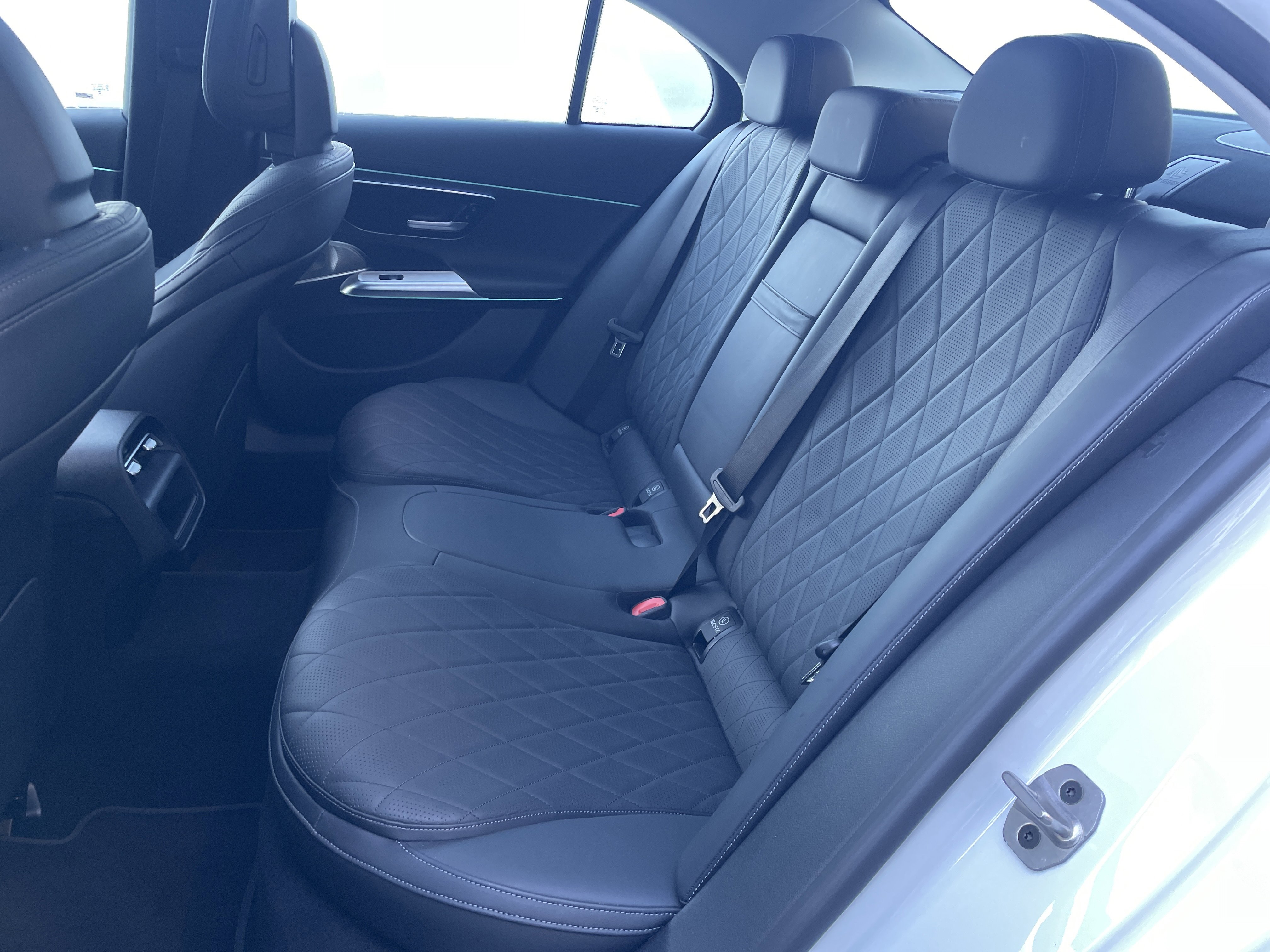 Certified 2024 Mercedes-Benz E 450 E 450 4MATIC Sedan image 40