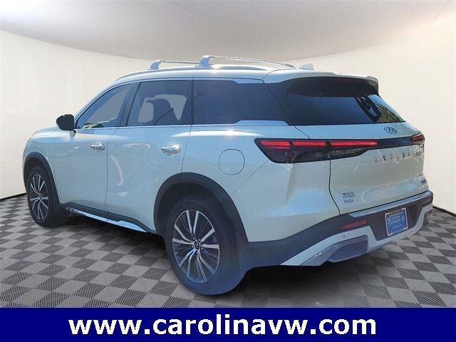 Used 2024 INFINITI QX60 Sensory w/ Cargo Package image 4