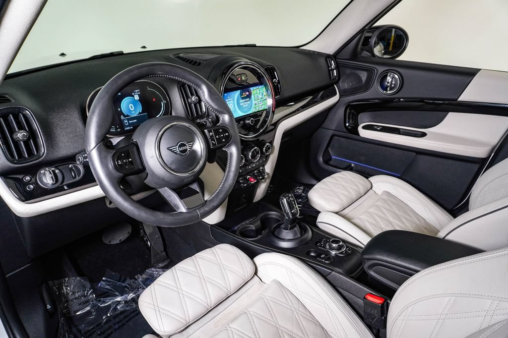 Used 2024 MINI Cooper Countryman S w/ Signature Upholstery Package AWD/4WD image 19