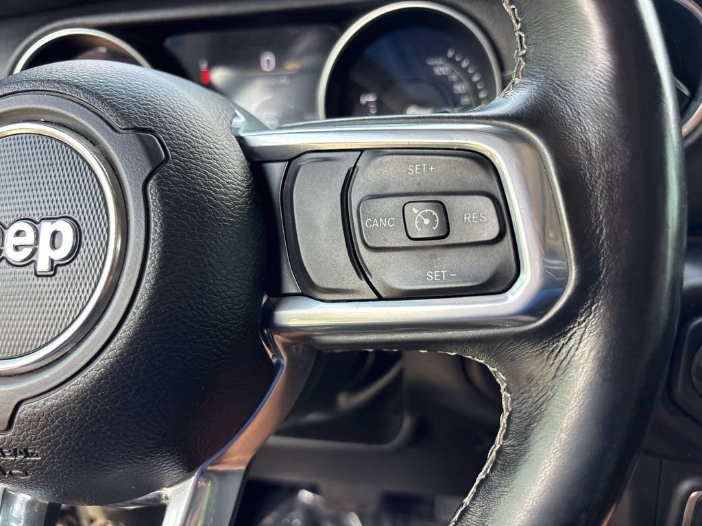 Used 2023 Jeep Wrangler Unlimited Sahara w/ Cold Weather Group AWD/4WD image 23