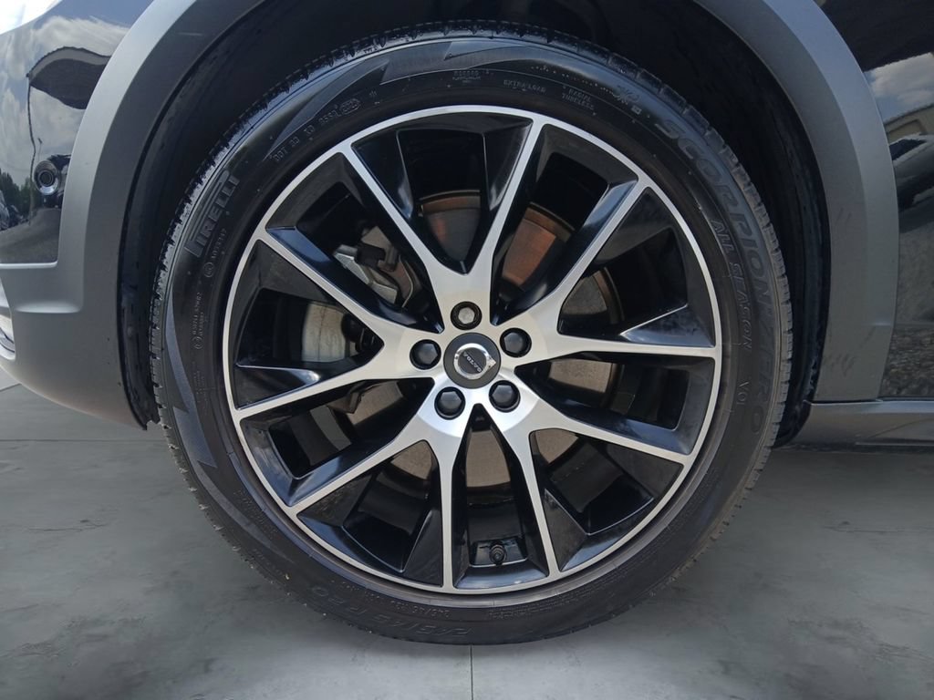 Used 2019 Volvo V90 T6 Cross Country w/ Advanced Package AWD/4WD image 14