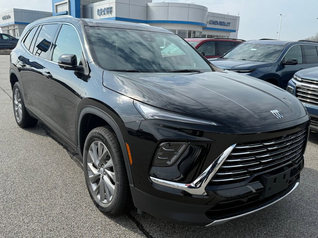Used 2025 Buick Enclave Preferred image 3