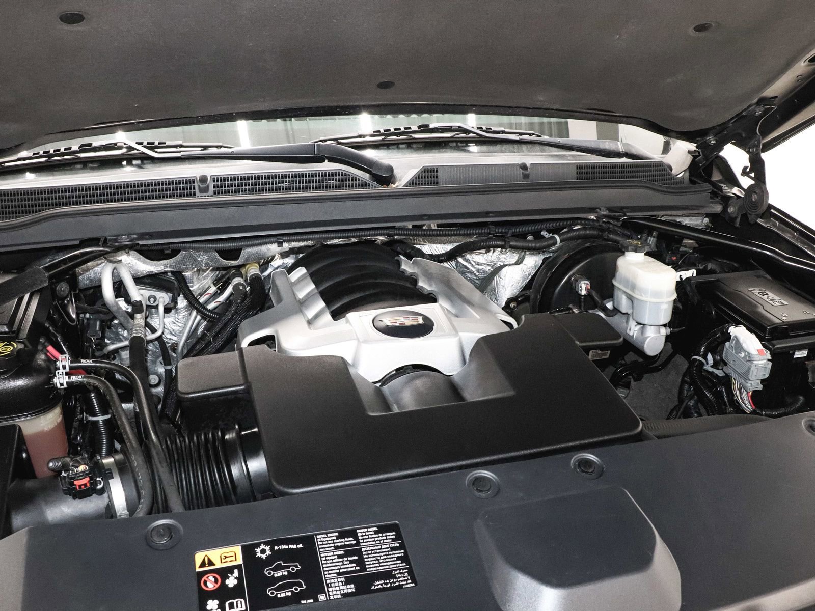 Used 2016 Cadillac Escalade Platinum image 49