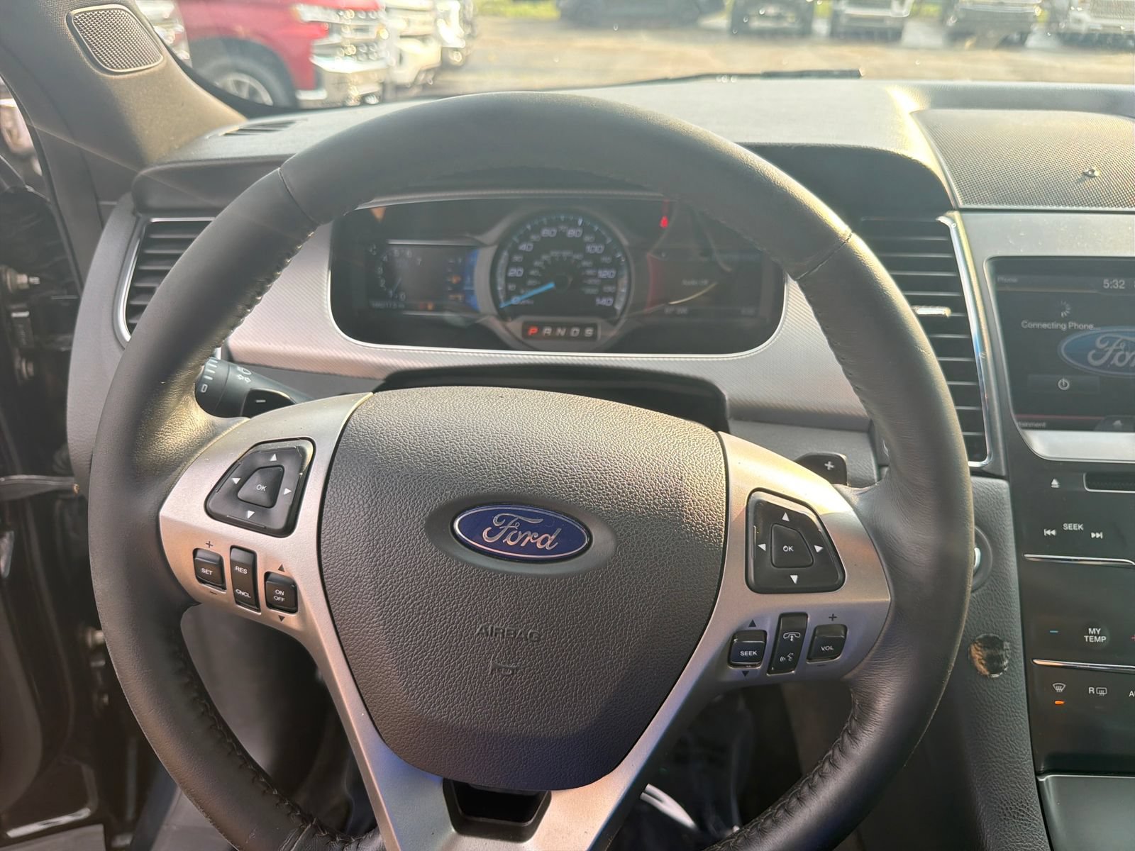 Used 2014 Ford Taurus SHO AWD/4WD image 17