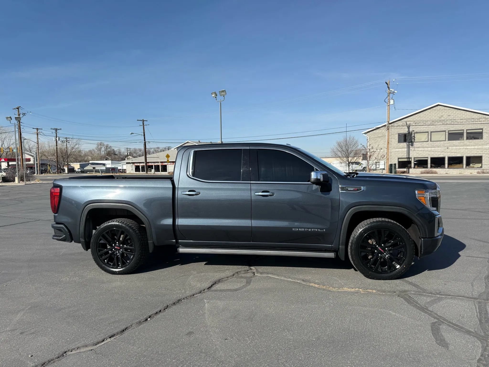 Used 2021 GMC Sierra 1500 Denali w/ Denali Ultimate Package AWD/4WD image 4