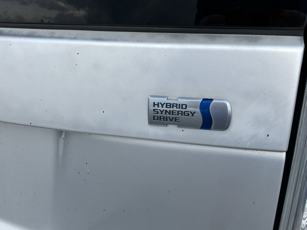 Used 2014 Toyota Prius Two image 30