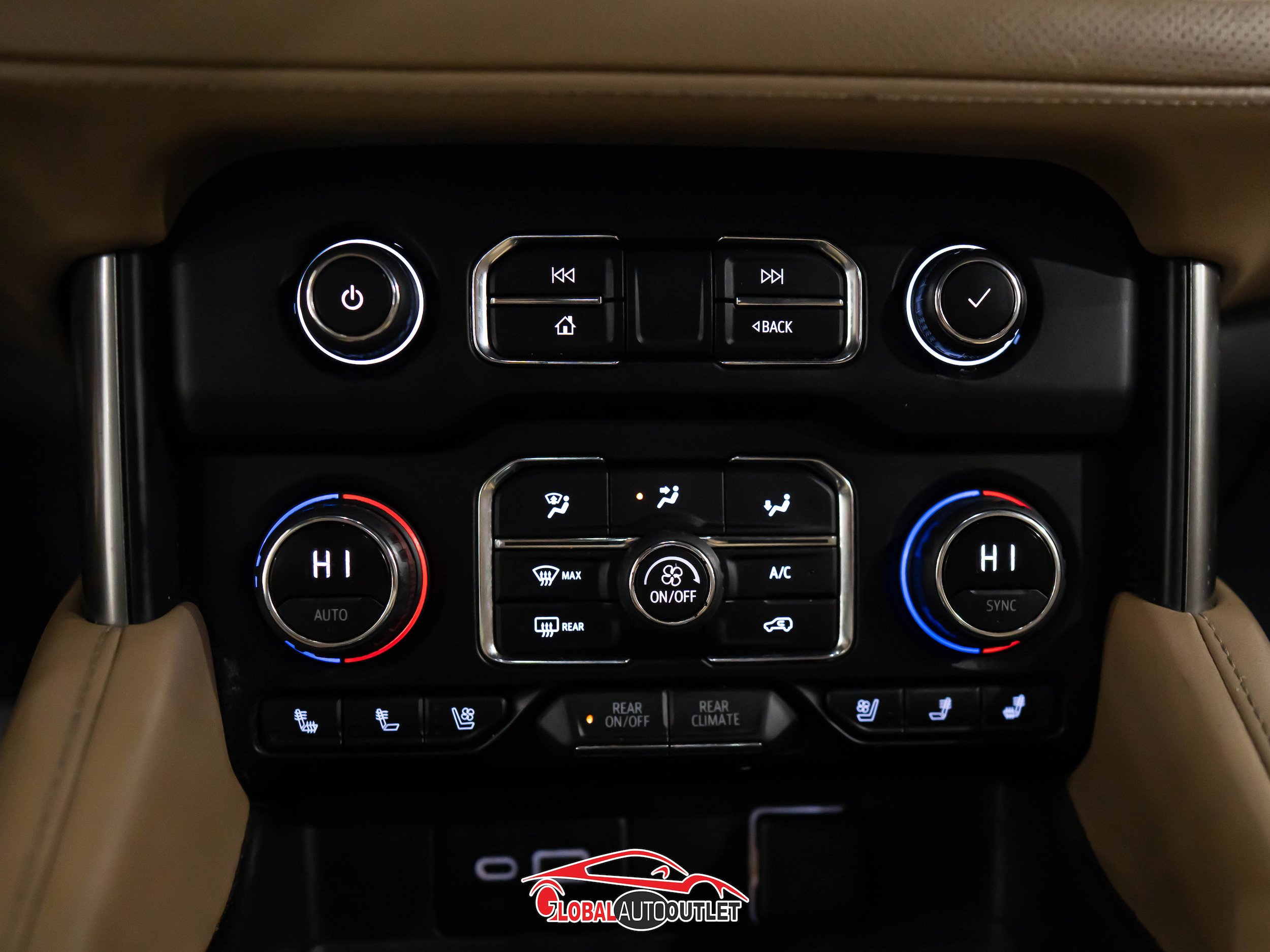 Used 2021 Chevrolet Suburban Premier RWD image 33