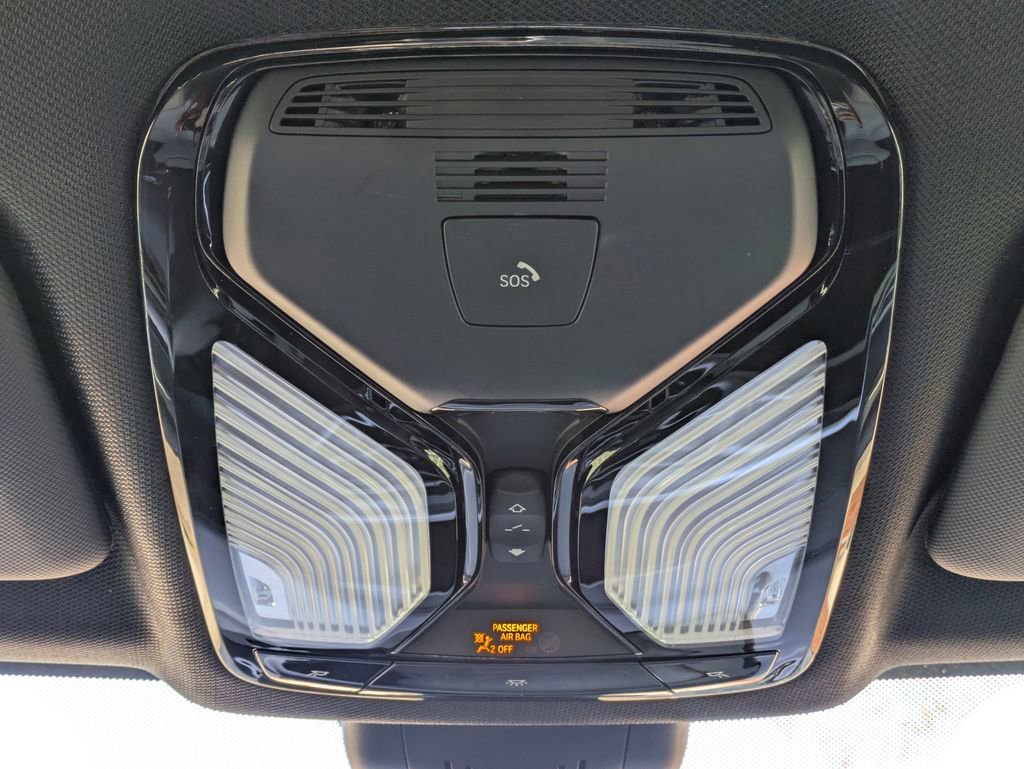 Used 2021 BMW X5 xDrive40i w/ Premium Package image 25