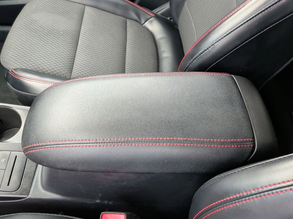 Used 2023 Ford Escape ST-Line image 29