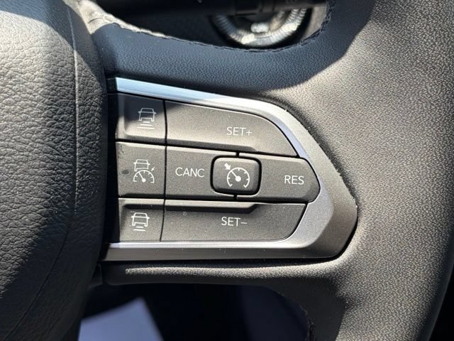 Used 2026 Jeep Compass Limited AWD/4WD image 17