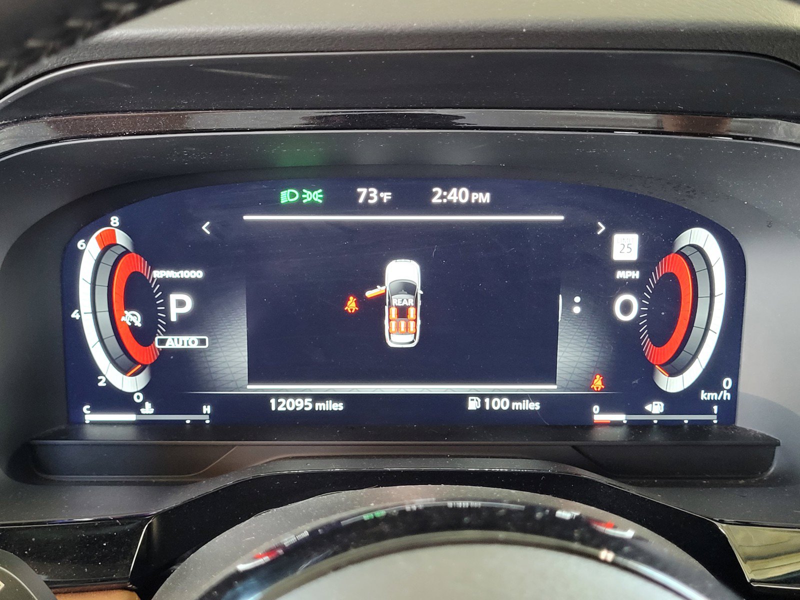 Certified 2025 Nissan Pathfinder Platinum AWD/4WD image 10