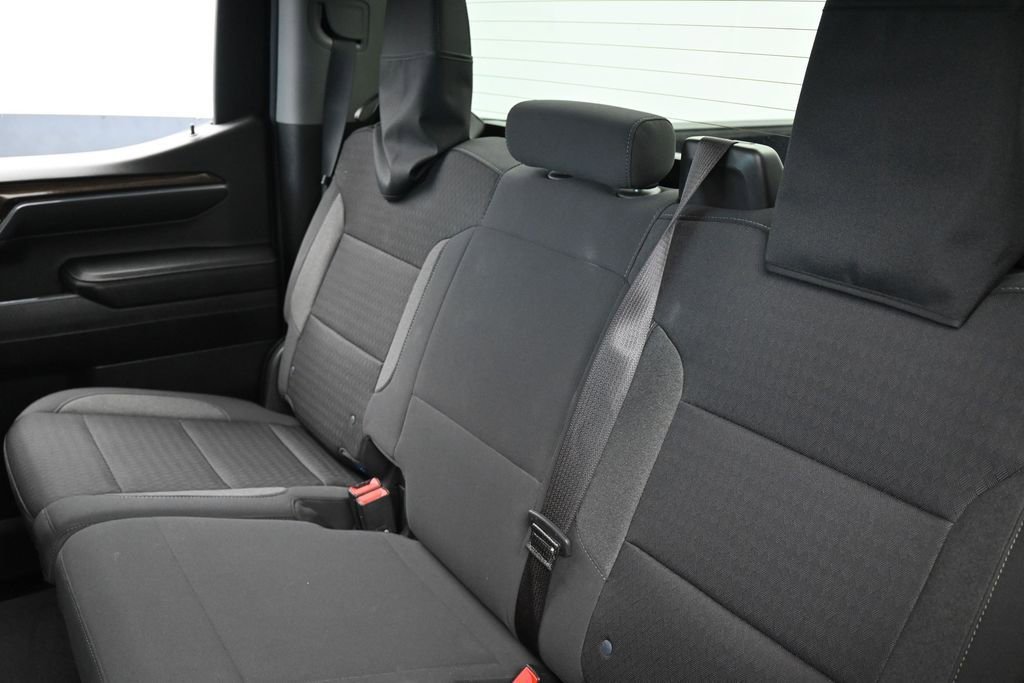 Used 2023 Chevrolet Silverado 1500 LT RWD image 36