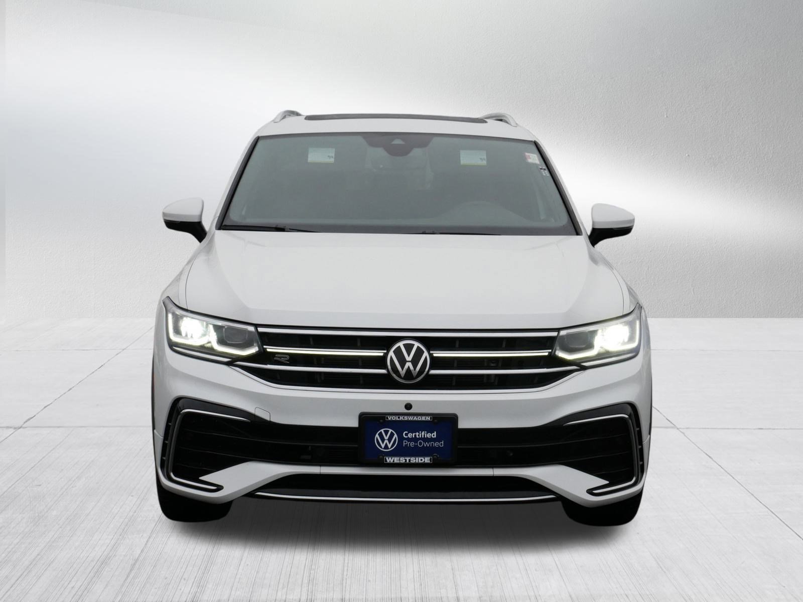 Certified 2022 Volkswagen Tiguan SEL R-Line video 2