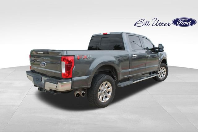 Used 2019 Ford F250 Lariat w/ Chrome Package image 5