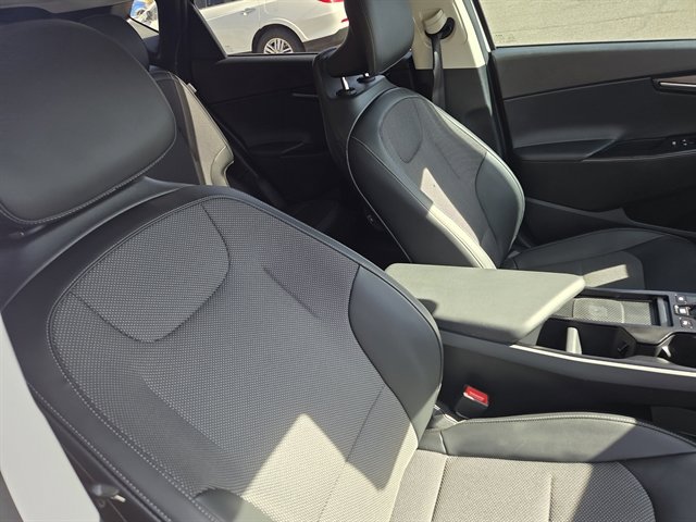 Used 2025 Kia EV6 Light image 8