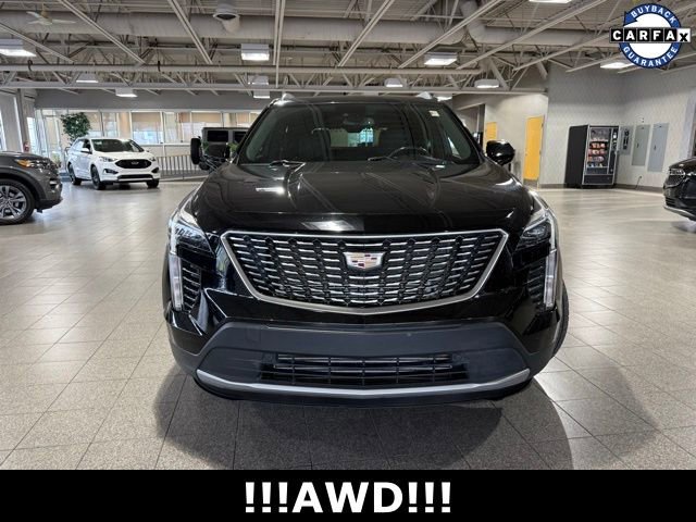 Used 2020 Cadillac XT4 Premium Luxury w/ Trailering Package image 3