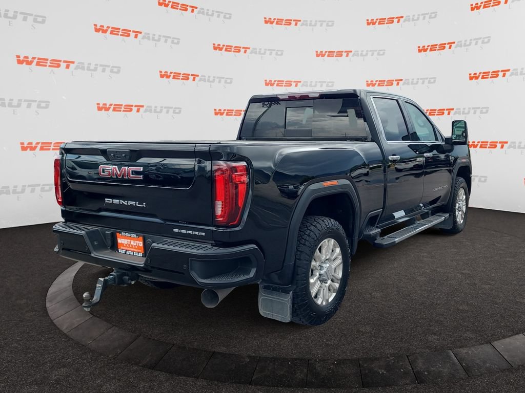 Used 2022 GMC Sierra 3500 Denali AWD/4WD image 5