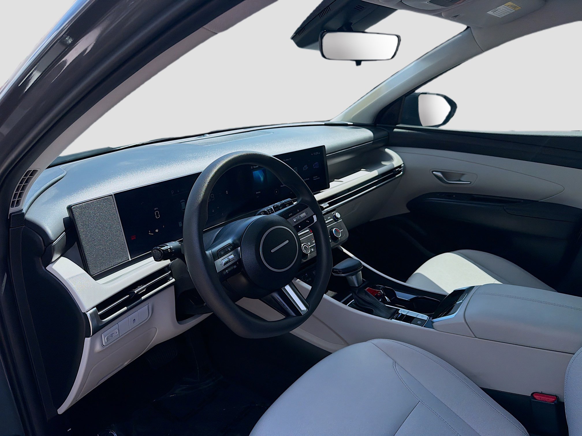 Used 2025 Hyundai Tucson SE image 7