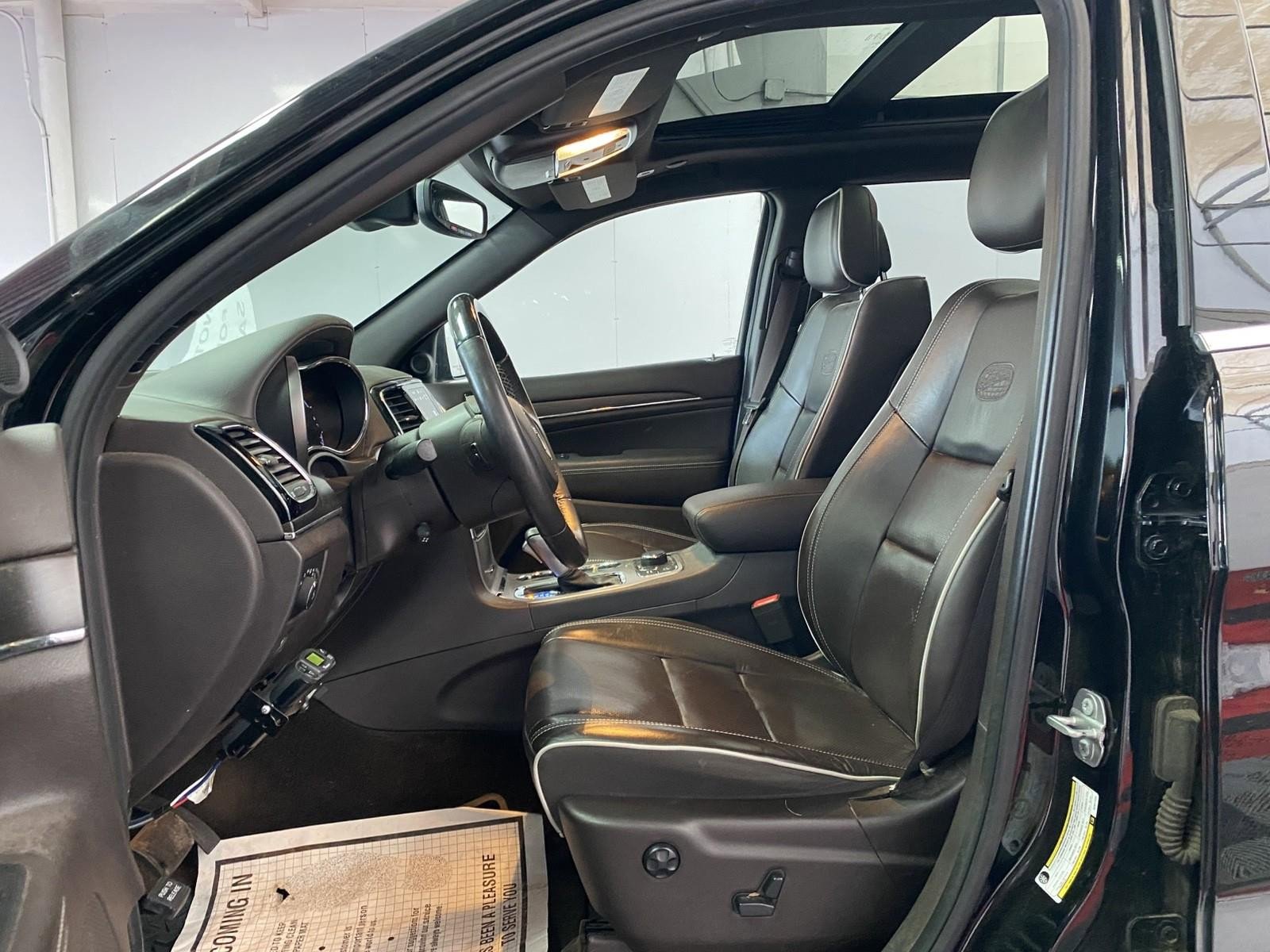 Used 2019 Jeep Grand Cherokee Overland image 21